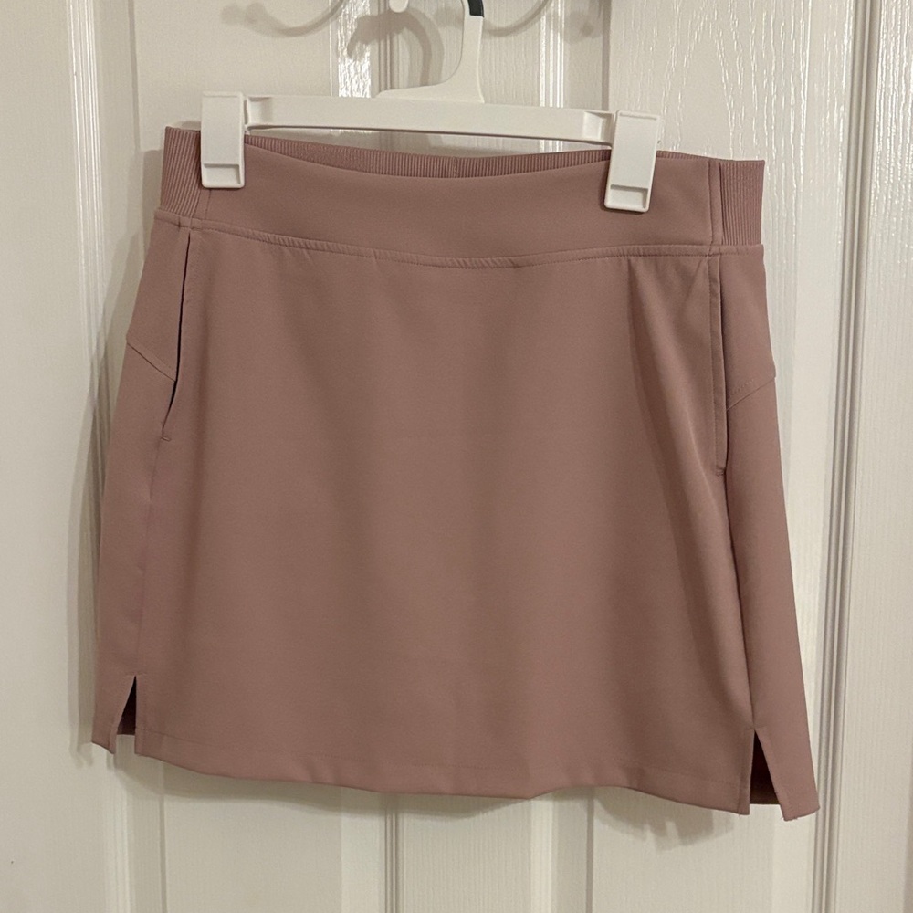 Women's Mini Skirt in Dusty Rose - Casual Stretch Skort